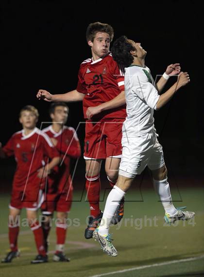 Thumbnail 2 in De La Salle vs. Monte Vista (CIF NCS D1 Final) photogallery.