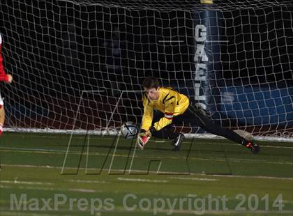 Thumbnail 2 in De La Salle vs. Monte Vista (CIF NCS D1 Final) photogallery.