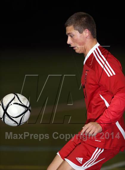 Thumbnail 3 in De La Salle vs. Monte Vista (CIF NCS D1 Final) photogallery.
