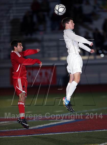 Thumbnail 2 in De La Salle vs. Monte Vista (CIF NCS D1 Final) photogallery.