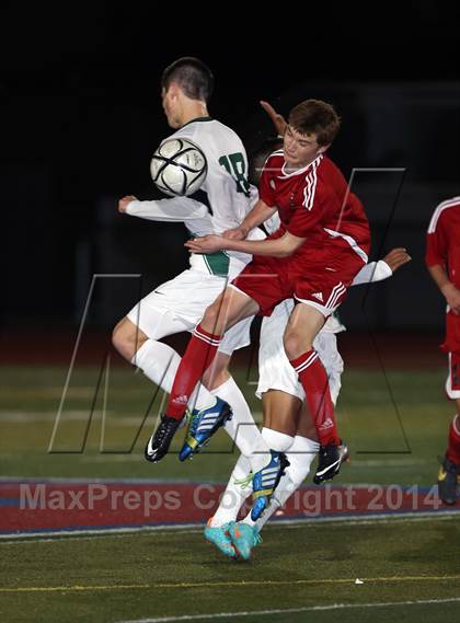 Thumbnail 3 in De La Salle vs. Monte Vista (CIF NCS D1 Final) photogallery.