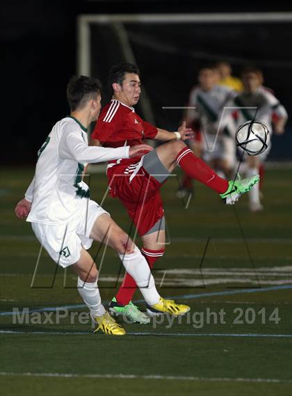 Thumbnail 2 in De La Salle vs. Monte Vista (CIF NCS D1 Final) photogallery.