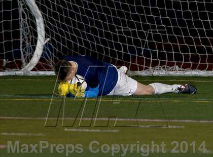 Thumbnail 3 in De La Salle vs. Monte Vista (CIF NCS D1 Final) photogallery.