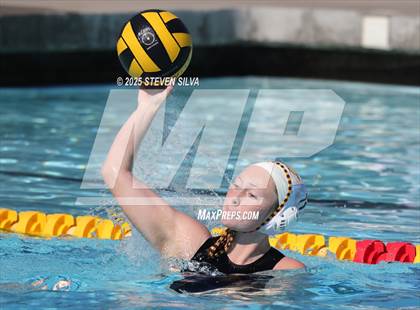 Thumbnail 1 in Point Loma vs. Santana (San Diego Open) photogallery.