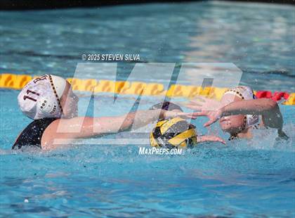 Thumbnail 1 in Point Loma vs. Santana (San Diego Open) photogallery.