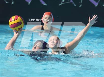 Thumbnail 2 in Point Loma vs. Santana (San Diego Open) photogallery.