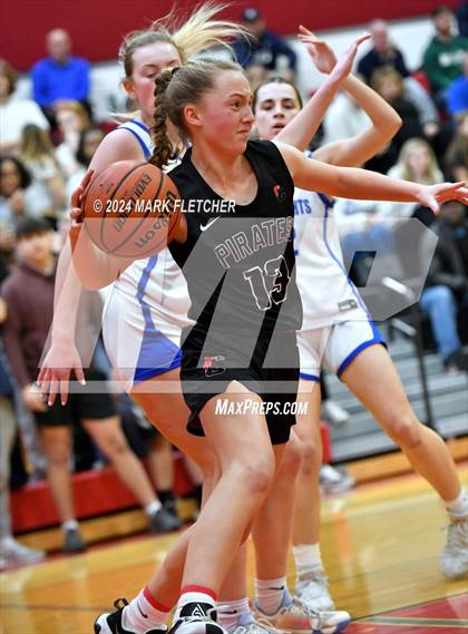 Thumbnail 2 in Sterling @ Cinnaminson (NJSIAA South Jersey Group 2 Quarterfinal) photogallery.