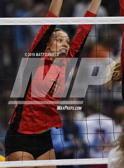 Thumbnail 1 in Palmer Ridge vs. Coronado (CHSAA 4A Playoff) photogallery.