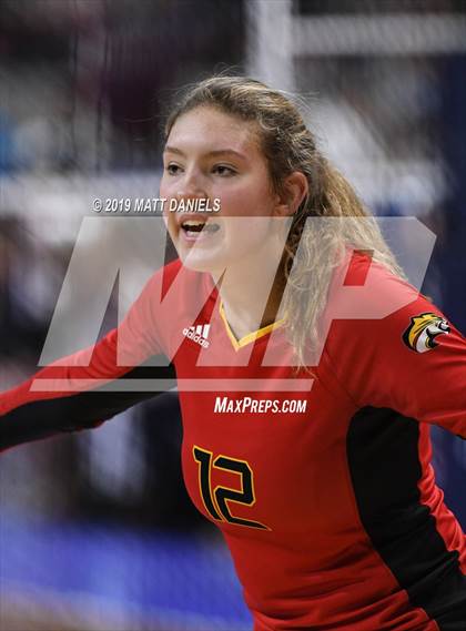 Thumbnail 2 in Palmer Ridge vs. Coronado (CHSAA 4A Playoff) photogallery.
