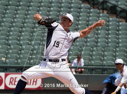 Thumbnail 3 in Langham Creek vs. Dallas Jesuit (UIL 6A Semifinal) photogallery.