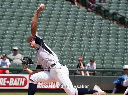 Thumbnail 2 in Langham Creek vs. Dallas Jesuit (UIL 6A Semifinal) photogallery.