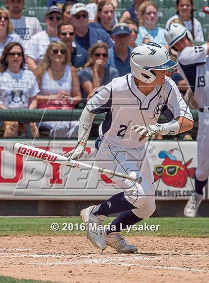 Thumbnail 2 in Langham Creek vs. Dallas Jesuit (UIL 6A Semifinal) photogallery.