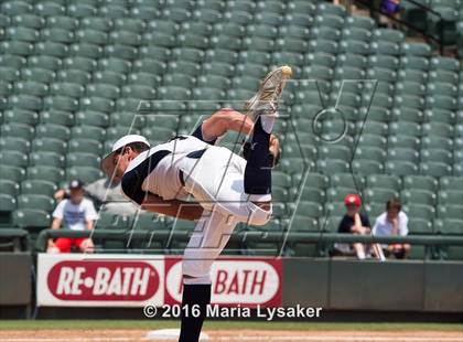 Thumbnail 3 in Langham Creek vs. Dallas Jesuit (UIL 6A Semifinal) photogallery.