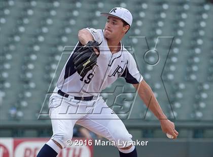 Thumbnail 2 in Langham Creek vs. Dallas Jesuit (UIL 6A Semifinal) photogallery.