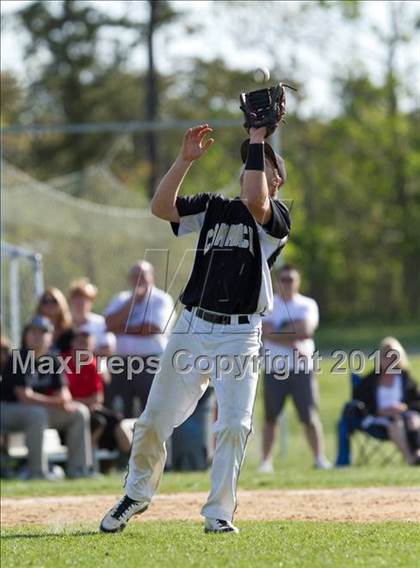Thumbnail 2 in Commack vs. Eastport-South Manor Section XI Class AA Playoffs photogallery.