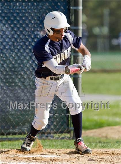 Thumbnail 3 in Commack vs. Eastport-South Manor Section XI Class AA Playoffs photogallery.