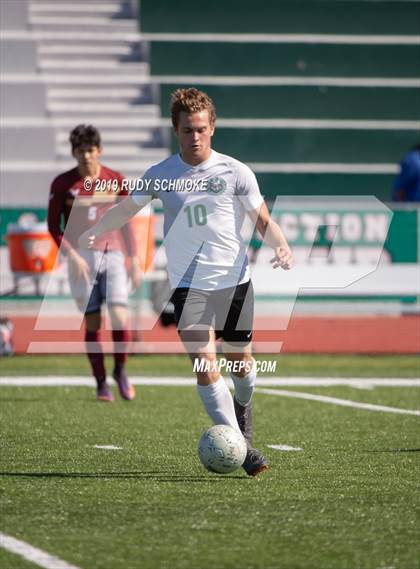 Thumbnail 2 in Monte Vista vs. Mission Vista (CIF SDS D4 Championship) photogallery.