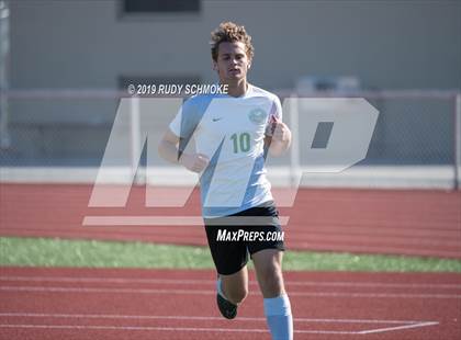 Thumbnail 3 in Monte Vista vs. Mission Vista (CIF SDS D4 Championship) photogallery.