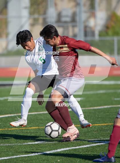 Thumbnail 3 in Monte Vista vs. Mission Vista (CIF SDS D4 Championship) photogallery.