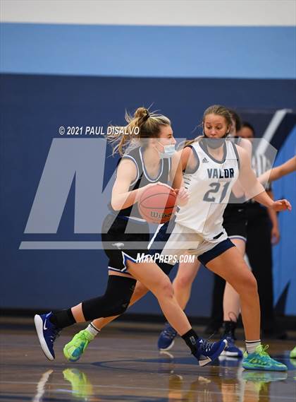 Thumbnail 2 in Valor Christian vs. Highlands Ranch (CHSAA 5A Final Four) photogallery.