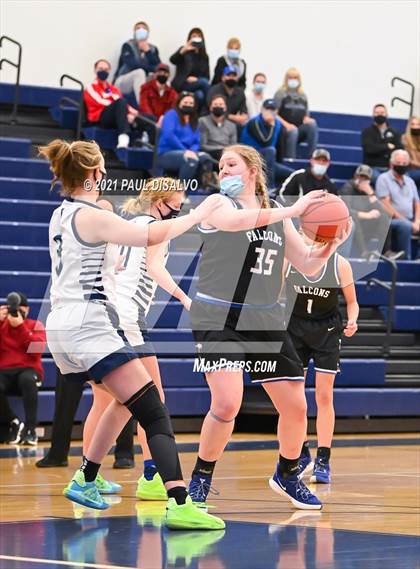 Thumbnail 2 in Valor Christian vs. Highlands Ranch (CHSAA 5A Final Four) photogallery.