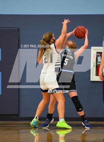Thumbnail 3 in Valor Christian vs. Highlands Ranch (CHSAA 5A Final Four) photogallery.