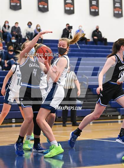 Thumbnail 1 in Valor Christian vs. Highlands Ranch (CHSAA 5A Final Four) photogallery.
