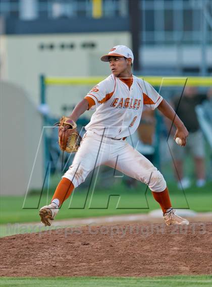 Thumbnail 1 in O'Connor @ Eagle Pass (UIL 5A Region IV Regional Finals) photogallery.