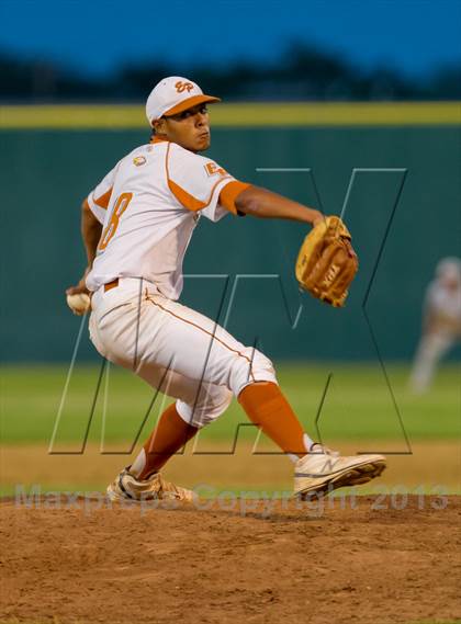 Thumbnail 3 in O'Connor @ Eagle Pass (UIL 5A Region IV Regional Finals) photogallery.