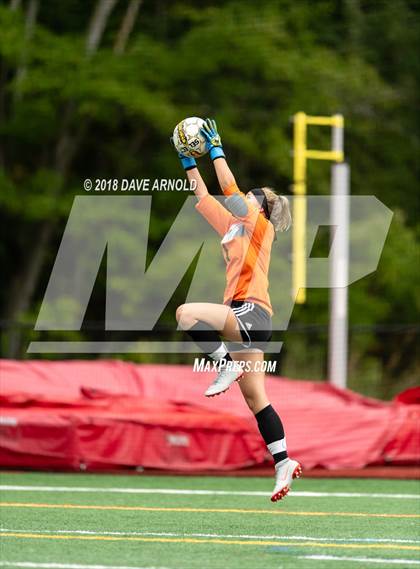 Thumbnail 2 in Austin Prep vs. St. Mary's photogallery.