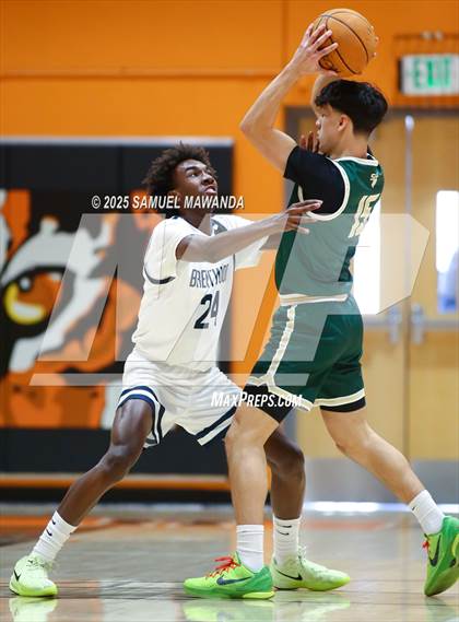 Thumbnail 2 in Brentwood School vs  St. Bonaventure (MLK Day Showdown) photogallery.