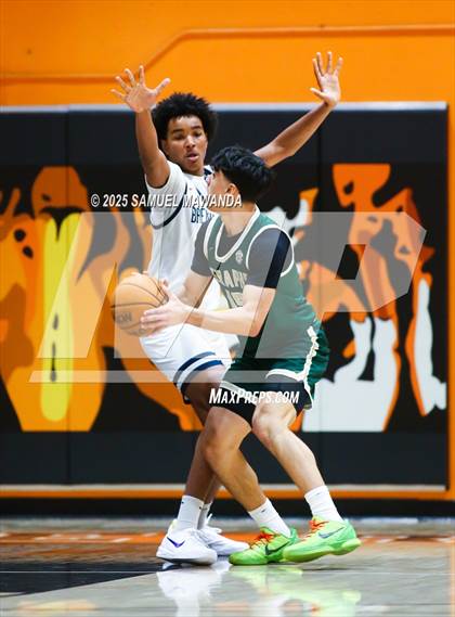 Thumbnail 3 in Brentwood School vs  St. Bonaventure (MLK Day Showdown) photogallery.