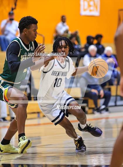 Thumbnail 2 in Brentwood School vs  St. Bonaventure (MLK Day Showdown) photogallery.