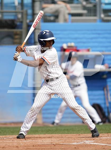 Thumbnail 3 in Xavier Prep vs. Polytechnic (CIF SS D5 Final) photogallery.