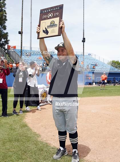 Thumbnail 2 in Xavier Prep vs. Polytechnic (CIF SS D5 Final) photogallery.