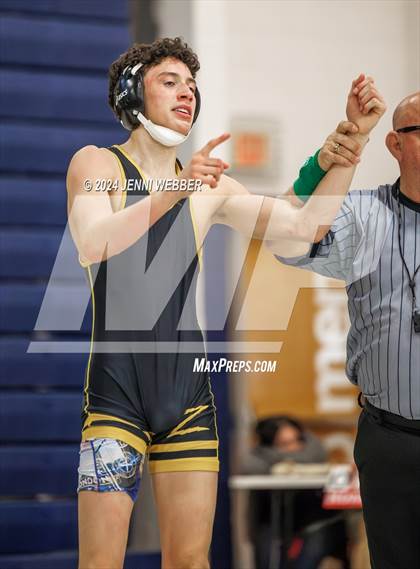 Thumbnail 2 in Las Vegas vs. Durango (Spring Valley Duals Round 5) photogallery.