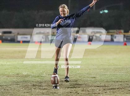 Thumbnail 3 in Rio Mesa @ Camarillo photogallery.
