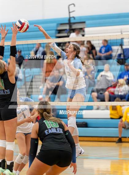 Thumbnail 3 in Oak Glen vs. Robert C. Byrd (Philip Barbour Tournament) photogallery.