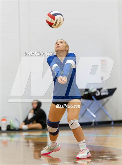 Thumbnail 2 in Oak Glen vs. Robert C. Byrd (Philip Barbour Tournament) photogallery.