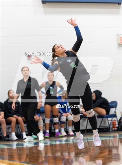 Thumbnail 2 in Oak Glen vs. Robert C. Byrd (Philip Barbour Tournament) photogallery.
