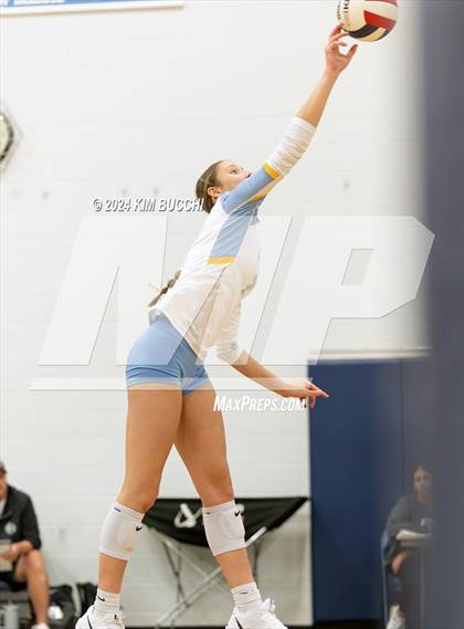 Thumbnail 2 in Oak Glen vs. Robert C. Byrd (Philip Barbour Tournament) photogallery.