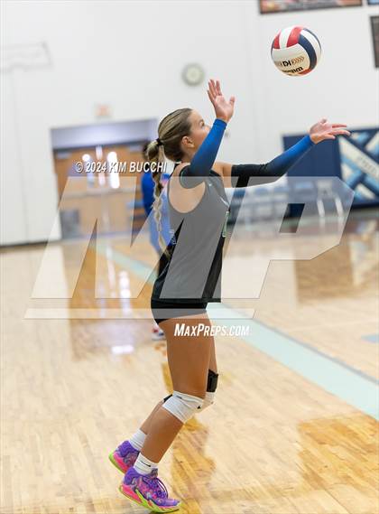 Thumbnail 1 in Oak Glen vs. Robert C. Byrd (Philip Barbour Tournament) photogallery.