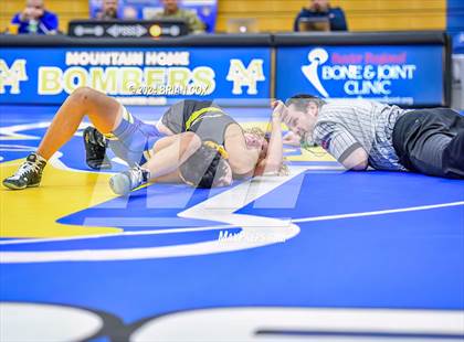 Thumbnail 3 in Mountain Home vs Pottsville (Bomber Tri Meet) photogallery.