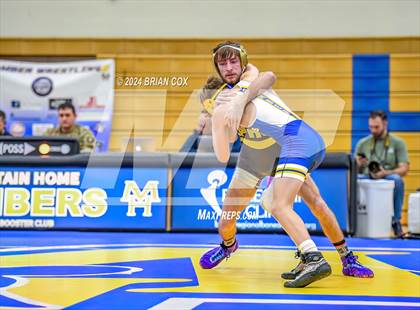 Thumbnail 2 in Mountain Home vs Pottsville (Bomber Tri Meet) photogallery.