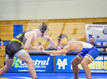 Thumbnail 3 in Mountain Home vs Pottsville (Bomber Tri Meet) photogallery.