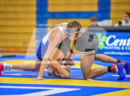 Thumbnail 3 in Mountain Home vs Pottsville (Bomber Tri Meet) photogallery.