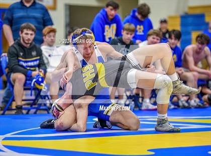 Thumbnail 2 in Mountain Home vs Pottsville (Bomber Tri Meet) photogallery.