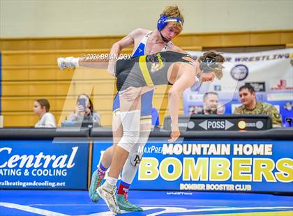 Thumbnail 3 in Mountain Home vs Pottsville (Bomber Tri Meet) photogallery.