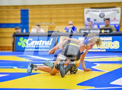 Thumbnail 3 in Mountain Home vs Pottsville (Bomber Tri Meet) photogallery.