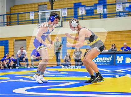 Thumbnail 3 in Mountain Home vs Pottsville (Bomber Tri Meet) photogallery.